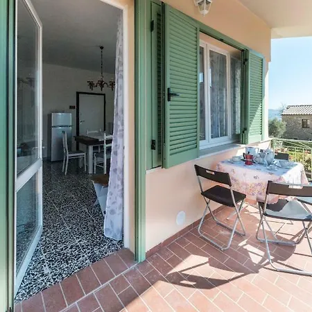 Madi' Apartment