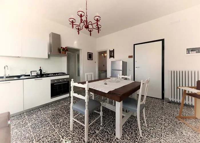 Madi' Apartmán Lajatico